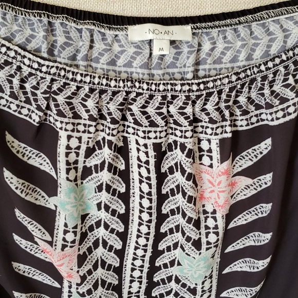 Off the shoulder silk blouse - Picture 2 of 3